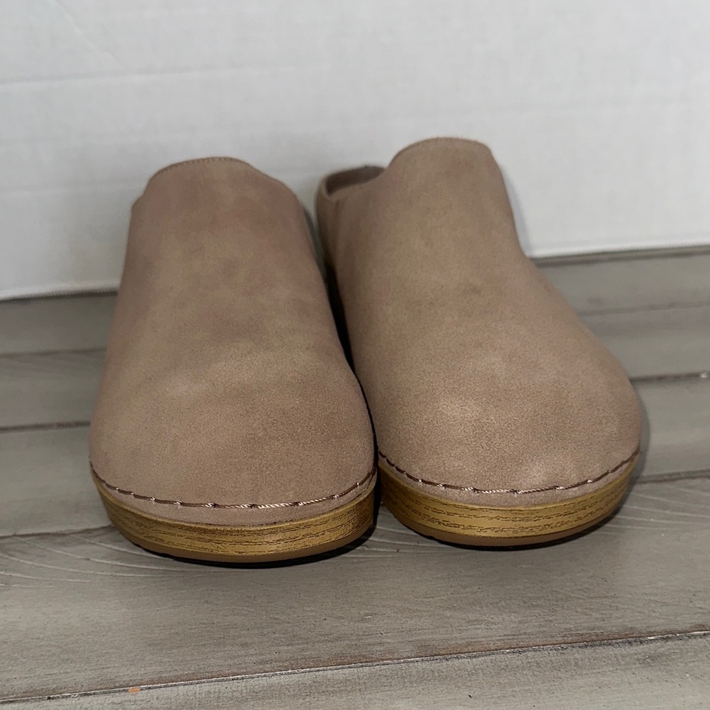Bella Vita Beige Suede Slip-On Clogs